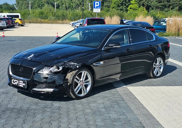 Jaguar XF cena 39900 przebieg: 91101, rok produkcji 2016 z Środa Śląska małe 781